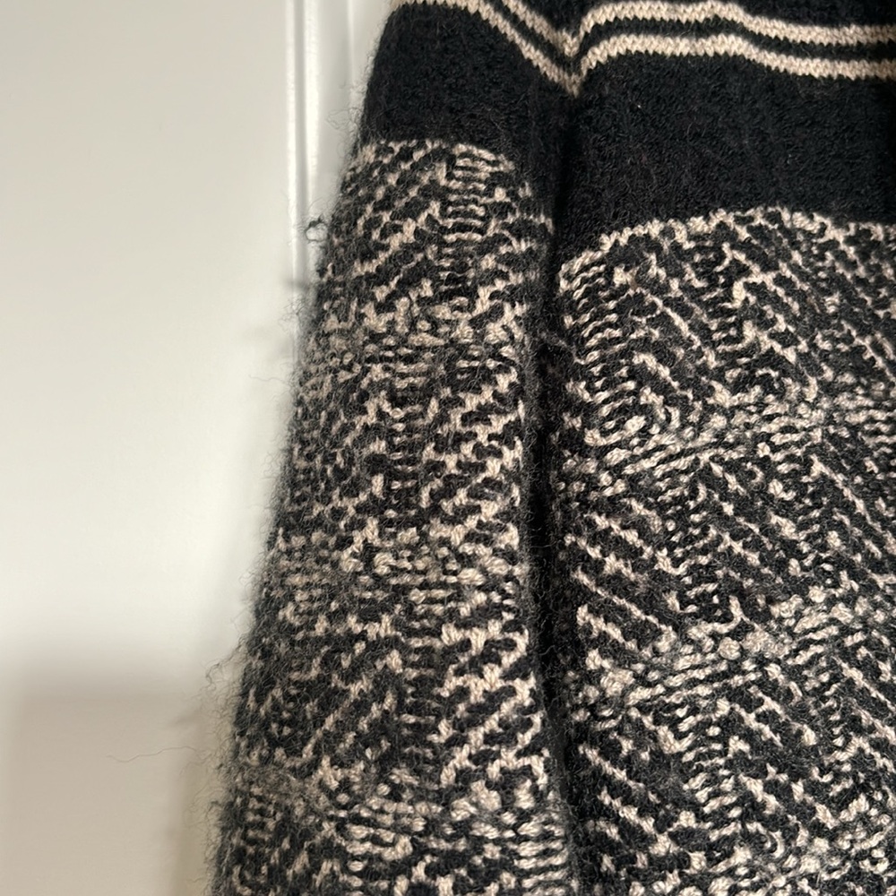 Bcbg - Picture 2 of 3